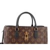 Louis Vuitton Flower Tote Monogram Canvas Handtaschen Louis Vuitton 30 Louis Vuitton Flower Tote Monogram Canvas Handtaschen Louis Vuitton 30