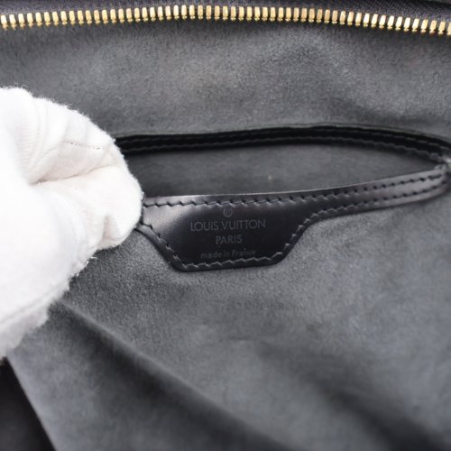 Louis Vuitton Gobelins Rucksack Schwarz