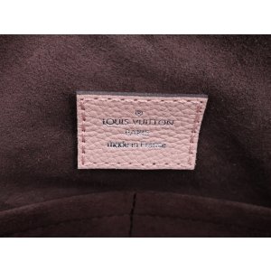 Louis Vuitton Haumea Magnolia