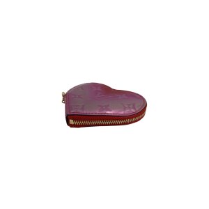 Louis Vuitton Heart Coin Vernis Valentine’s Day Wallet Limited editions Louis Vuitton 19 Louis Vuitton Heart Coin Vernis Valentine’s Day Wallet Limited editions Louis Vuitton 19