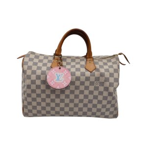 Louis Vuitton Valentine’s Day Illustre Bag Charm Louis Vuitton Louis Vuitton 12 Louis Vuitton Valentine’s Day Illustre Bag Charm Louis Vuitton Louis Vuitton 12