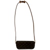 Louis Vuitton Wallet on Chain Ivy Monogram Canvas Handtaschen Louis Vuitton 43