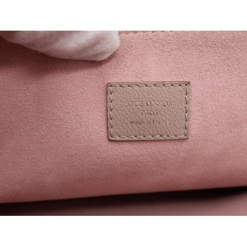 Louis Vuitton Lockme Shopper Greige Handtaschen Louis Vuitton 18