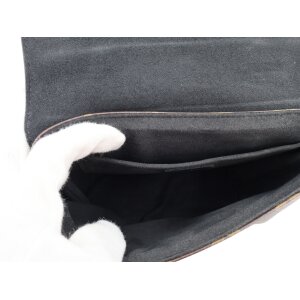 Louis Vuitton Locky BB NEU im SHOP Louis Vuitton 32 Louis Vuitton Locky BB NEU im SHOP Louis Vuitton 32