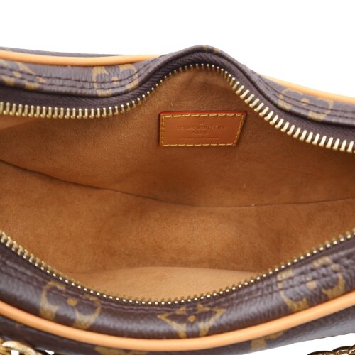 Louis Vuitton Loop PM Handbags Louis Vuitton 16 Louis Vuitton Loop PM Handbags Louis Vuitton 16