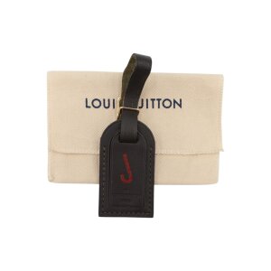 Louis Vuitton Luggage Tag Candy Cane Accessories Louis Vuitton 9