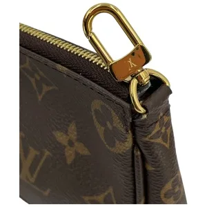 Louis Vuitton Multi Pochette Accessoires Monogram Canvas