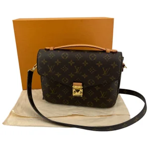 Louis Vuitton Pochette Metis Monogram Canvas