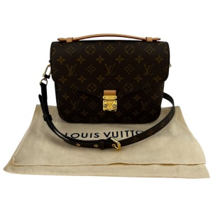 Louis Vuitton Pochette Metis Monogram Canvas