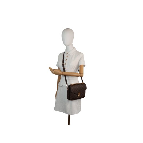 Louis Vuitton Métis Monogram Canvas Carrier bags Louis Vuitton 5 Louis Vuitton Métis Monogram Canvas Carrier bags Louis Vuitton 5