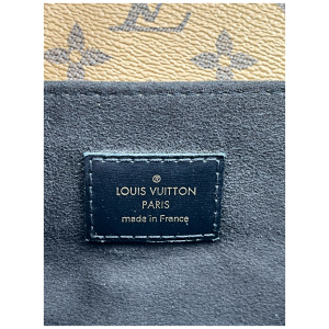 Louis Vuitton Pochette Metis Monogram Reverse Canvas