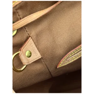 Louis Vuitton Montsouris MM Monogram Canvas