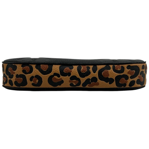 Louis Vuitton Multi Pochette Accessoires Wild at Heart Empreinte