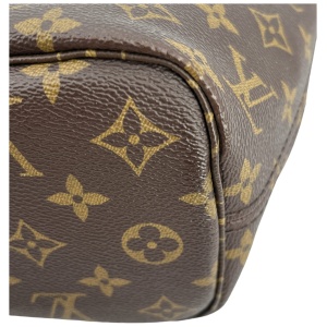 Louis Vuitton Neverfull PM Monogram Canvas