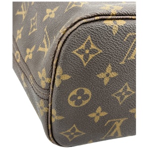 Louis Vuitton Neverfull PM Monogram Canvas