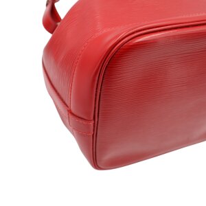 Louis Vuitton Noe BB Epi Carmine Carrier bags Louis Vuitton 24