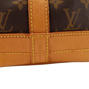 Louis Vuitton Noe Grand Monogram Canvas Carrier bags Louis Vuitton 34 Louis Vuitton Noe Grand Monogram Canvas Carrier bags Louis Vuitton 34
