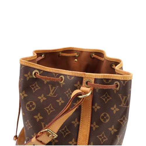 Louis Vuitton Noe Grand Monogram Canvas Carrier bags Louis Vuitton 20 Louis Vuitton Noe Grand Monogram Canvas Carrier bags Louis Vuitton 20