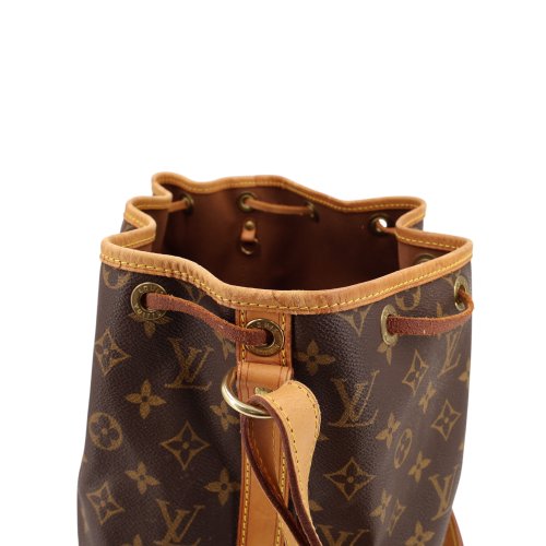 Louis Vuitton Noe Grand Monogram Canvas Carrier bags Louis Vuitton 19 Louis Vuitton Noe Grand Monogram Canvas Carrier bags Louis Vuitton 19