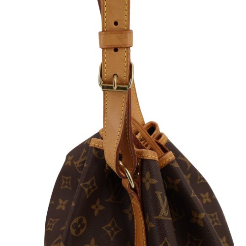 Louis Vuitton Noe Grand Monogram Canvas Carrier bags Louis Vuitton 13 Louis Vuitton Noe Grand Monogram Canvas Carrier bags Louis Vuitton 13