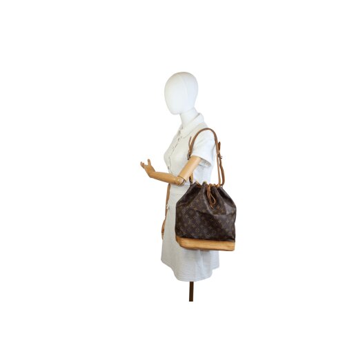Louis Vuitton Noe Grand Monogram Canvas Carrier bags Louis Vuitton 2
