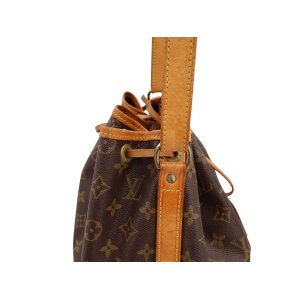 Louis Vuitton Noe Grand Monogram Canvas Carrier bags Louis Vuitton 38 Louis Vuitton Noe Grand Monogram Canvas Carrier bags Louis Vuitton 38