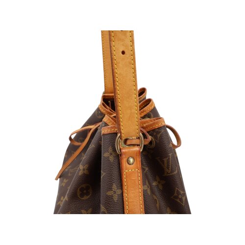 Louis Vuitton Noe Grand Monogram Canvas Carrier bags Louis Vuitton 13 Louis Vuitton Noe Grand Monogram Canvas Carrier bags Louis Vuitton 13
