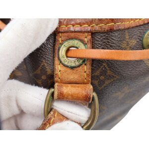 Louis Vuitton Noe Petit Monogram Canvas Handtaschen Louis Vuitton 34 Louis Vuitton Noe Petit Monogram Canvas Handtaschen Louis Vuitton 34