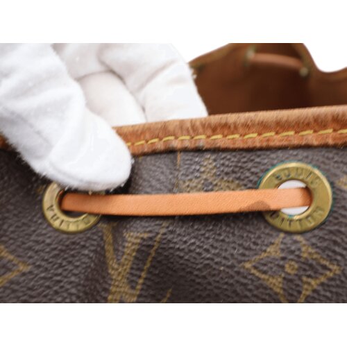 Louis Vuitton Noe Petit Monogram Canvas Handtaschen Louis Vuitton 19 Louis Vuitton Noe Petit Monogram Canvas Handtaschen Louis Vuitton 19