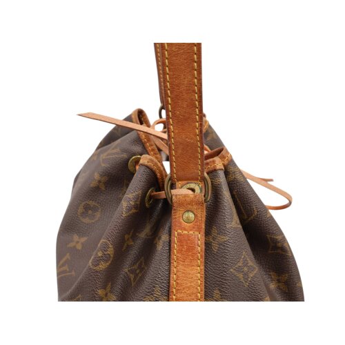 Louis Vuitton Noe Petit Monogram Canvas Handtaschen Louis Vuitton 8 Louis Vuitton Noe Petit Monogram Canvas Handtaschen Louis Vuitton 8
