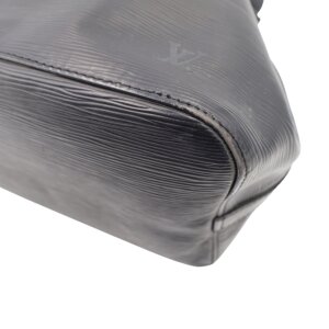 Louis Vuitton Noe Petit Epi Schwarz NEU im SHOP Loui Vuitton M59012 26 Louis Vuitton Noe Petit Epi Schwarz NEU im SHOP Loui Vuitton M59012 26