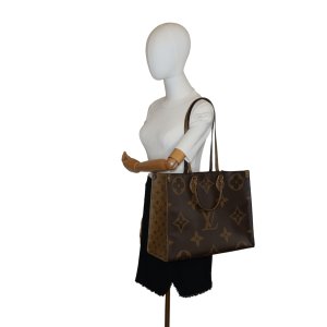 Louis Vuitton Onthego GM Monogram Reverse Canvas Carrier bags Louis Vuitton 24 Louis Vuitton Onthego GM Monogram Reverse Canvas Carrier bags Louis Vuitton 24