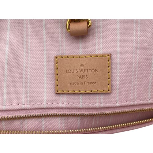 Louis Vuitton Onthego GM Resort Okinawa Carrier bags Louis Vuitton 19 Louis Vuitton Onthego GM Resort Okinawa Carrier bags Louis Vuitton 19