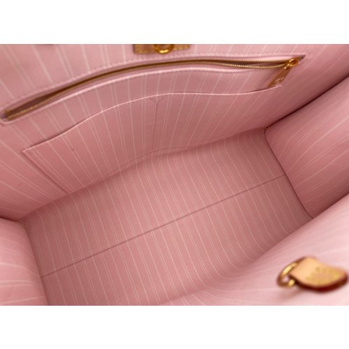 Louis Vuitton Onthego GM Resort Okinawa Carrier bags Louis Vuitton 18 Louis Vuitton Onthego GM Resort Okinawa Carrier bags Louis Vuitton 18