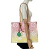 Louis Vuitton Onthego GM Resort Okinawa Handbags Louis Vuitton 19 Louis Vuitton Onthego GM Resort Okinawa Handbags Louis Vuitton 19