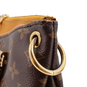 Louis Vuitton Pallas BB Monogram Canvas