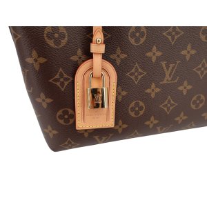 Louis Vuitton Petit Palais Monogram Canvas