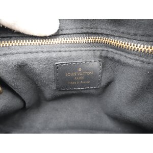 Louis Vuitton Petite Malle Souple Handtaschen Louis Vuitton 34