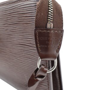 Louis Vuitton Pochette Accessoires Epi Mocca Louis Vuitton Louis Vuitton 31