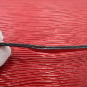 Louis Vuitton Pochette Accessoires Epi Rot Handtaschen Louis Vuitton 28