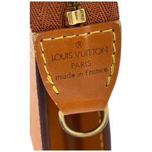 Louis Vuitton Pochette Accessoires Epi Cognac