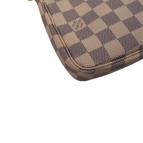 Louis Vuitton Pochette Accessoires Damier Azur Handbags Louis Vuitton 7 Louis Vuitton Pochette Accessoires Damier Azur Handbags Louis Vuitton 7
