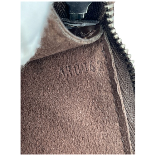 Louis Vuitton Pochette Accessoires Epi Mocca