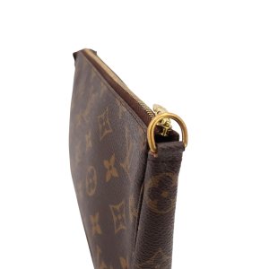 Louis Vuitton Pochette Accessoires Monogram Canvas Handtaschen Louis Vuitton 28