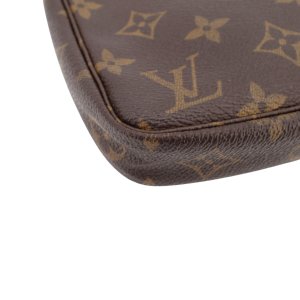 Louis Vuitton Pochette Accessoires Monogram Canvas Handtaschen Louis Vuitton 26