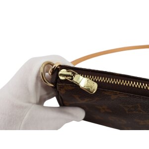 Louis Vuitton Pochette Accessoires Monogram Canvas Handtaschen Louis Vuitton 28 Louis Vuitton Pochette Accessoires Monogram Canvas Handtaschen Louis Vuitton 28