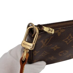 Louis Vuitton Pochette Accessoires Monogram Canvas Handtaschen Louis Vuitton 26