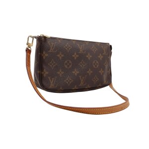 Louis Vuitton Pochette Accessoires Monogram Canvas NEU im SHOP Louis Vuitton 25