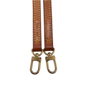 Louis Vuitton Pochette Accessoires Monogram Canvas NEU im SHOP Louis Vuitton 35