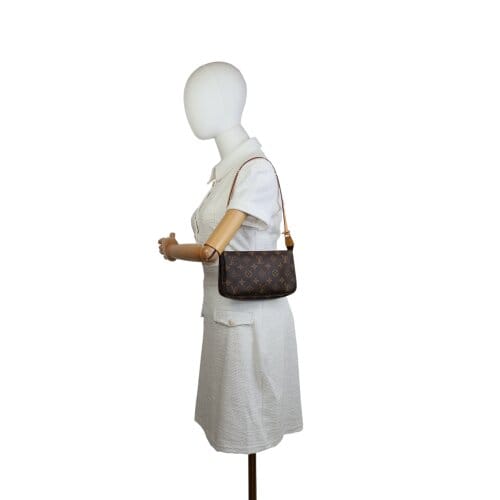 Louis Vuitton Pochette Accessoires Monogram Canvas Handtaschen Louis Vuitton 3